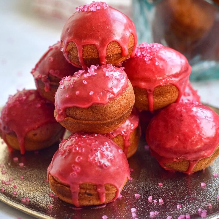 Image for Valentine's Day Cake Balls