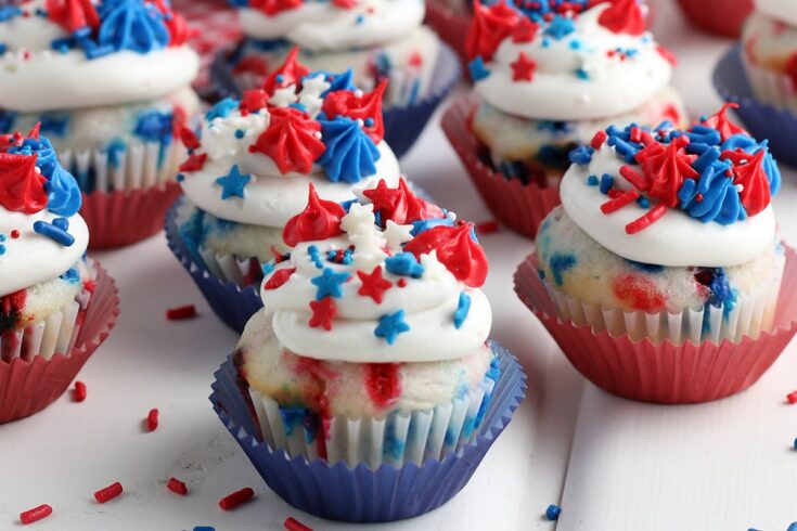 Image for Mini 4th of July Cupcakes